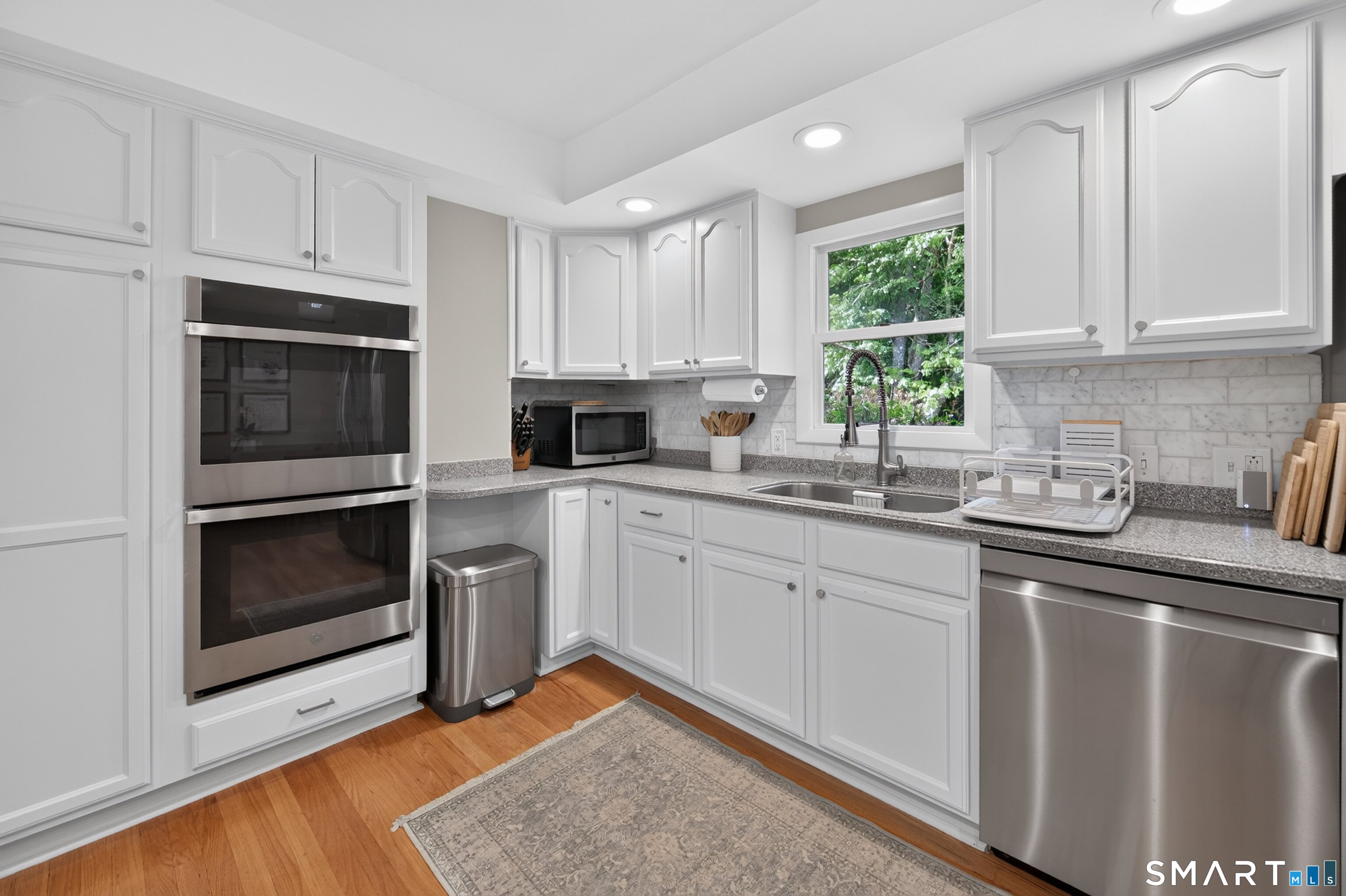 25 Windmill Hill Road Branford, CT 06405 - Photo 8 of 40 Gallery Image 8