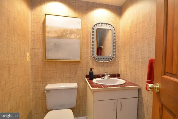 $3,095 | 8421 Alvin Road, Pasadena, MD 21122