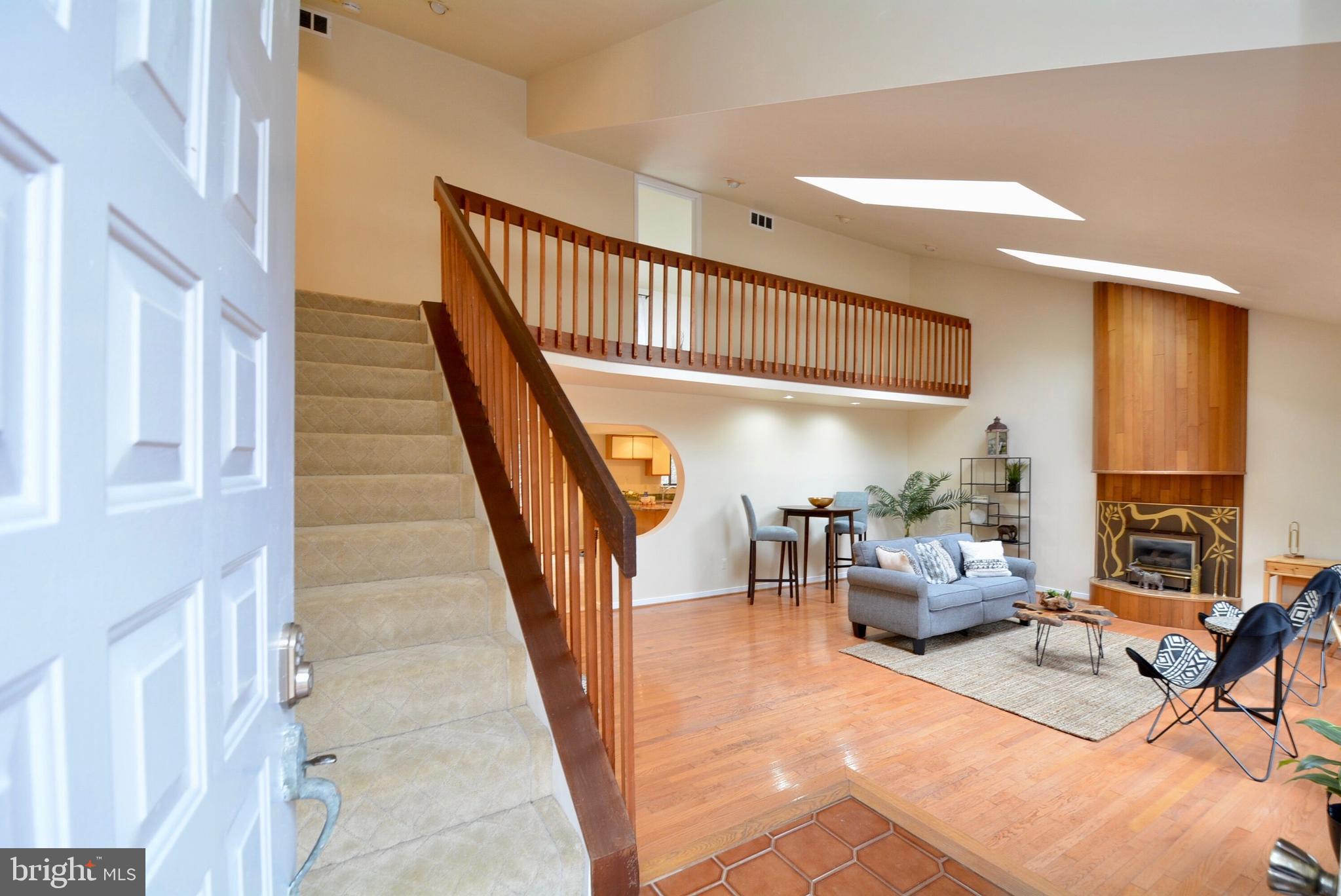 8421 Alvin Road Pasadena, MD 21122 - Photo 4 of 26