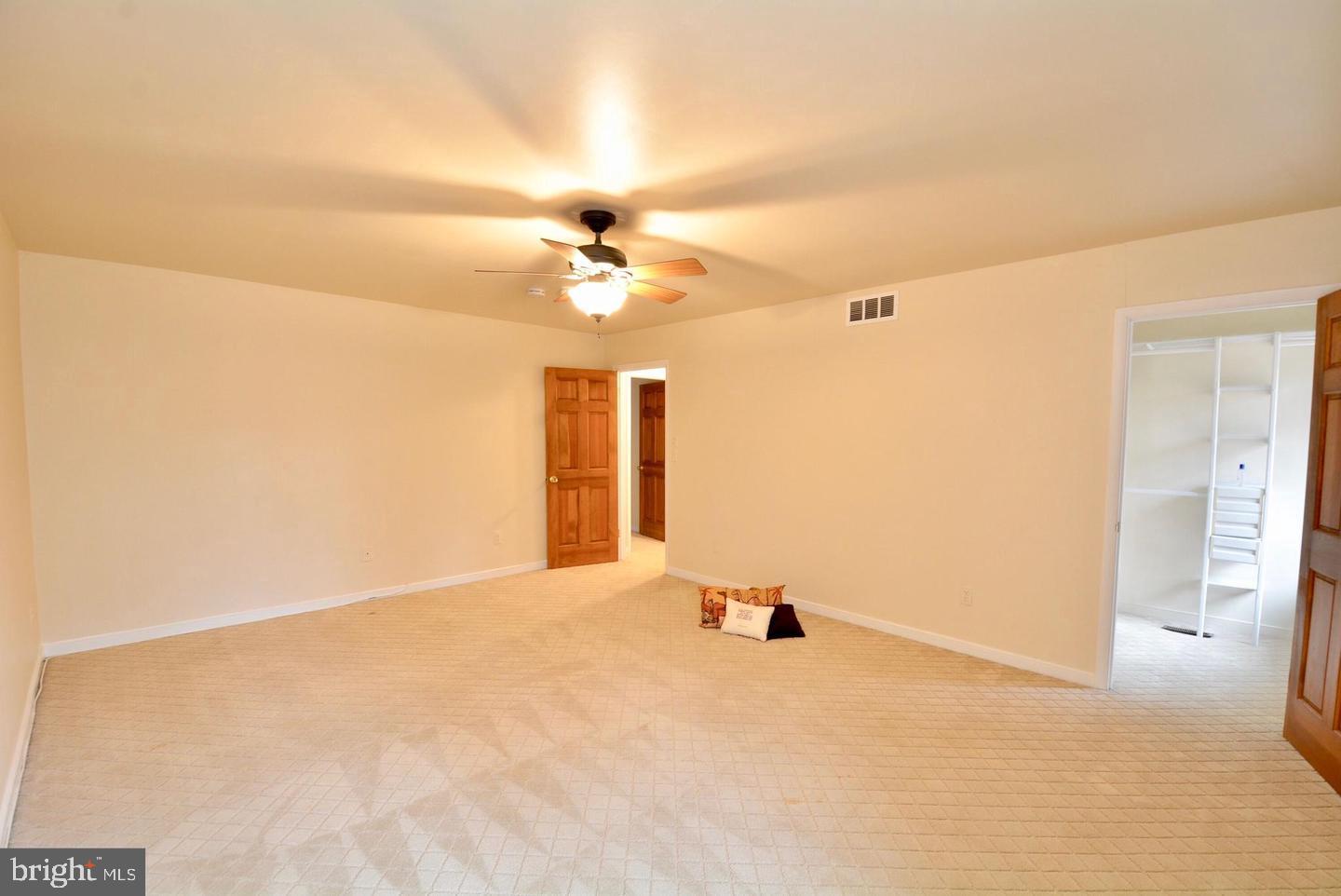 8421 Alvin Road Pasadena, MD 21122 - Photo 47 of 54