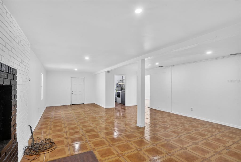 101 West Celeste Street Apopka, FL 32703 - Photo 13 of 47 a view of an empty room