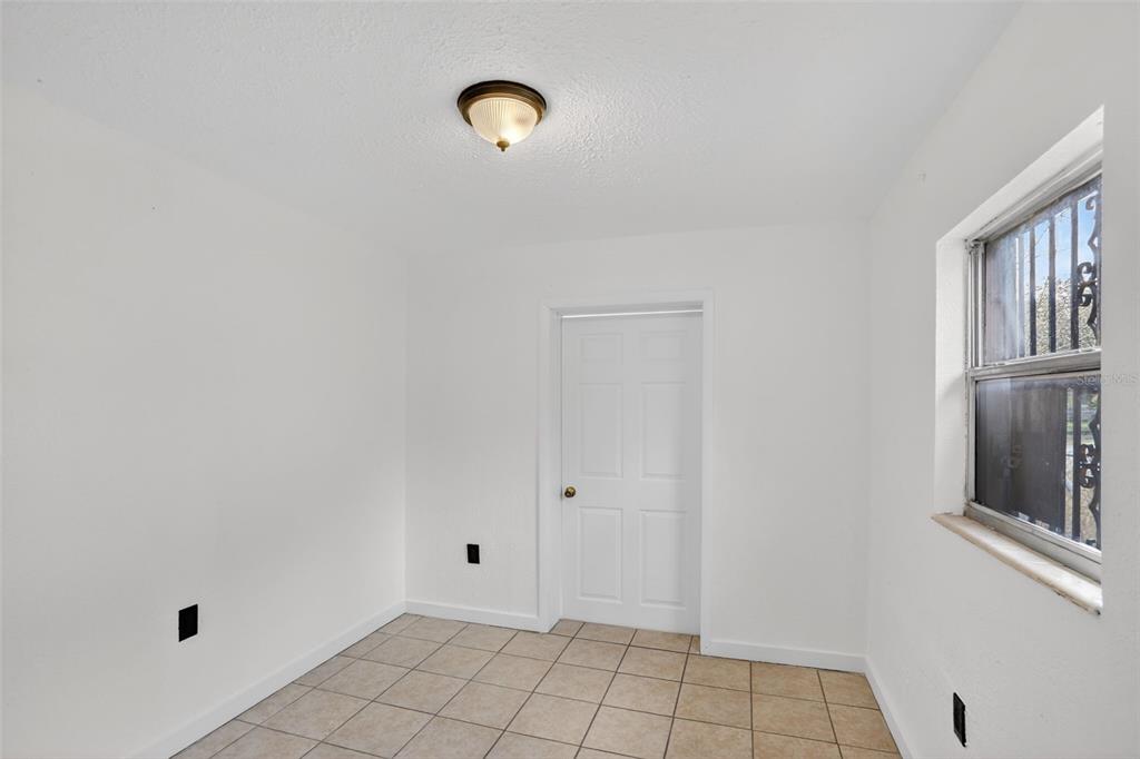 101 West Celeste Street Apopka, FL 32703 - Photo 31 of 47 a view of an empty room