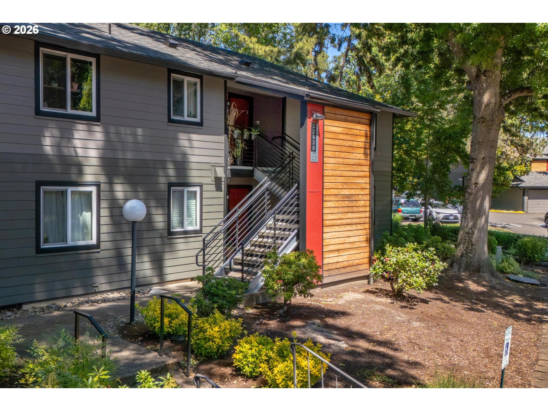 12638 Northwest Barnes Road, Unit 11 Portland, OR 97229 - Photo 40 of 43