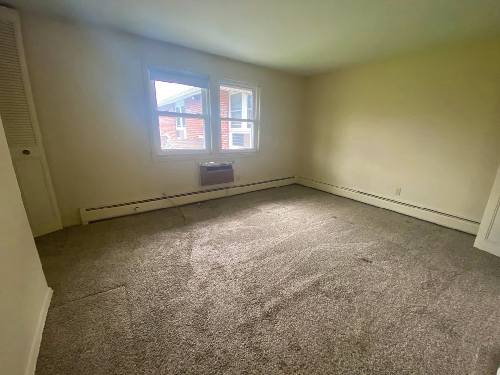 17 Manor Court, Unit 17 Springfield, MA 01118 - Photo 12 of 19 Gallery Image 12