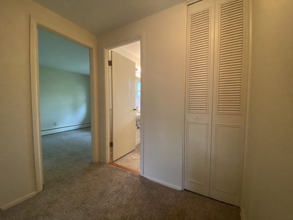 17 Manor Court, Unit 17 Springfield, MA 01118 - Photo 8 of 19 Gallery Image 8