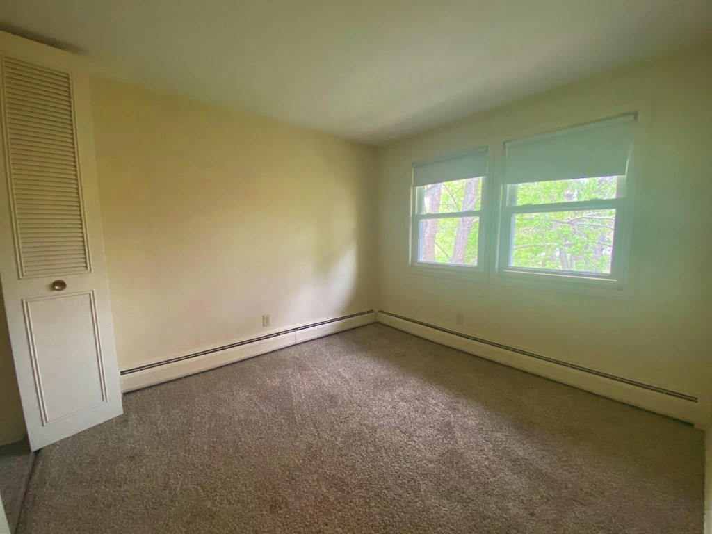 17 Manor Court, Unit 17 Springfield, MA 01118 - Photo 10 of 19 Gallery Image 10
