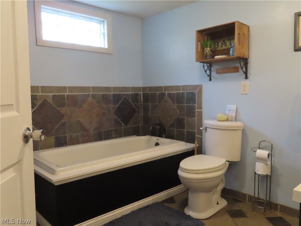 1851 Old Forge Road Kent, OH 44240 - Photo 15 of 27 Gallery Image 15