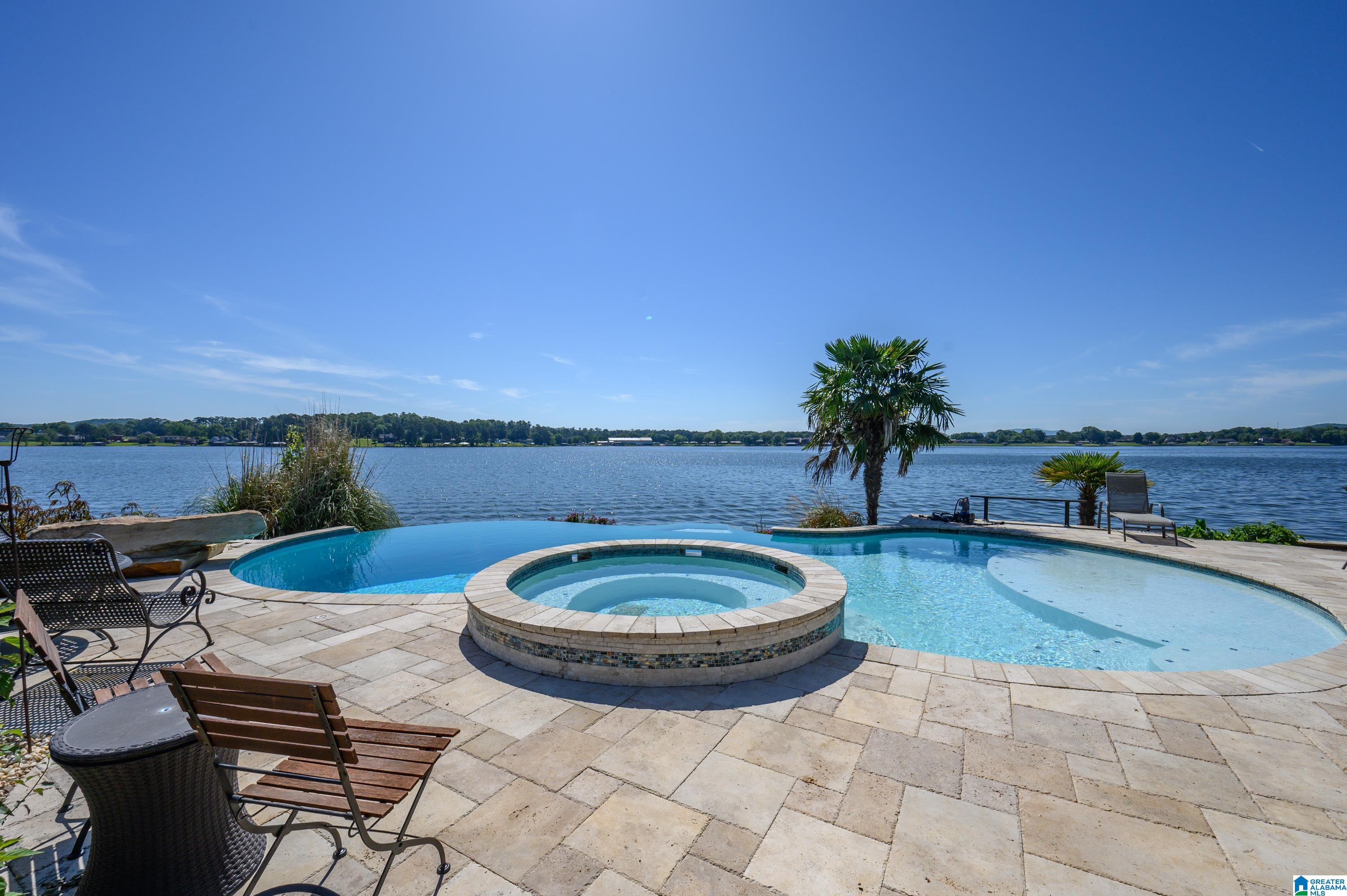 243 Rock Inn Point Cropwell, AL 35054 - Photo 9 of 98