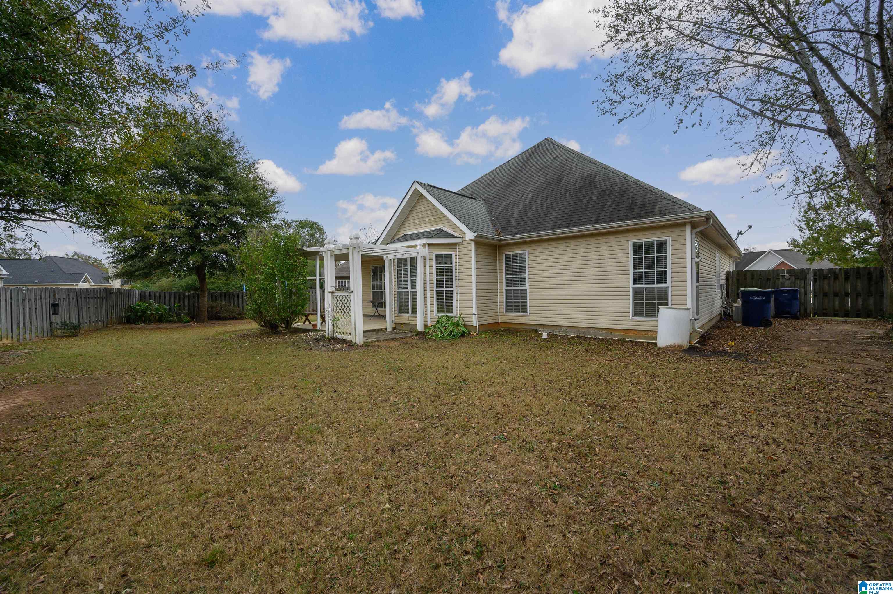 736 Barkley Circle Alabaster, AL 35007 - Photo 37 of 40