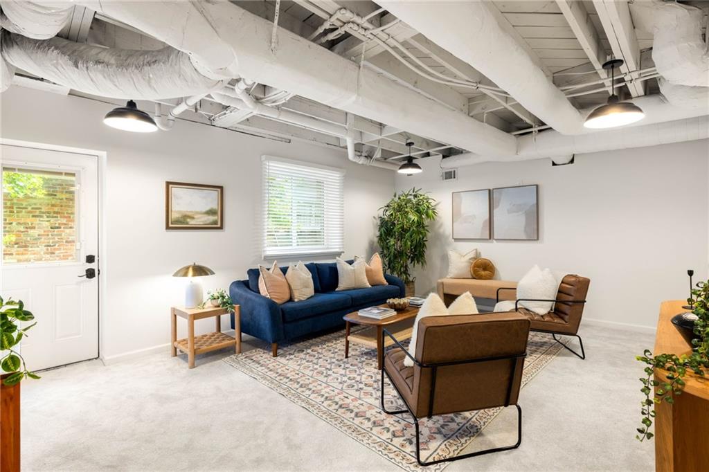 2671 Tanglewood Road Decatur, GA 30033 - Photo 26 of 35