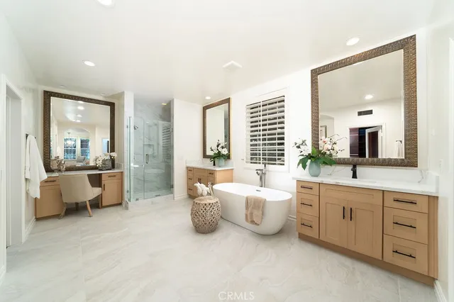 $4,450,000 | 60 New Dawn, Irvine, CA 92620