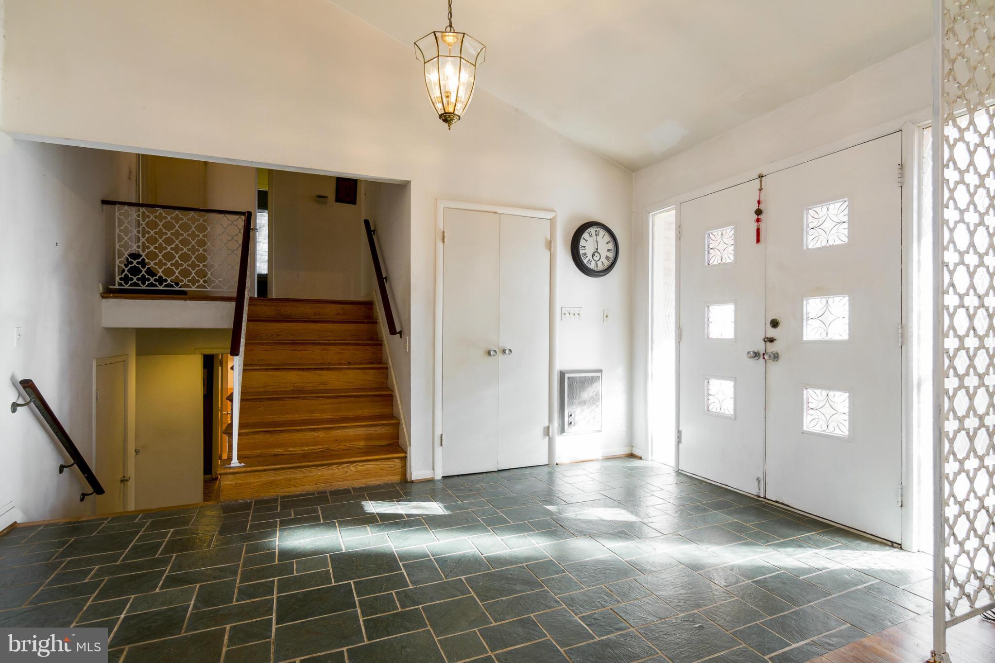 7183 Brooks Road Highland, MD 20777 - Photo 3 of 28 Interior (General)