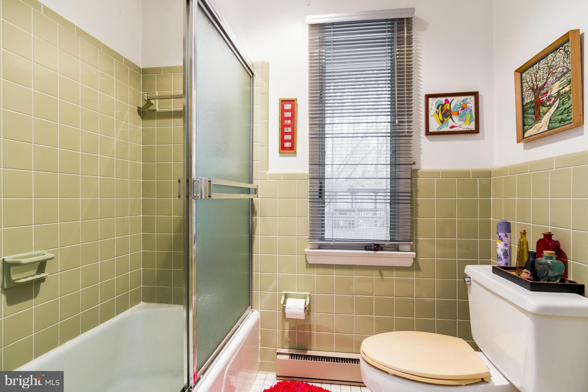 7183 Brooks Road Highland, MD 20777 - Photo 22 of 28 Bath