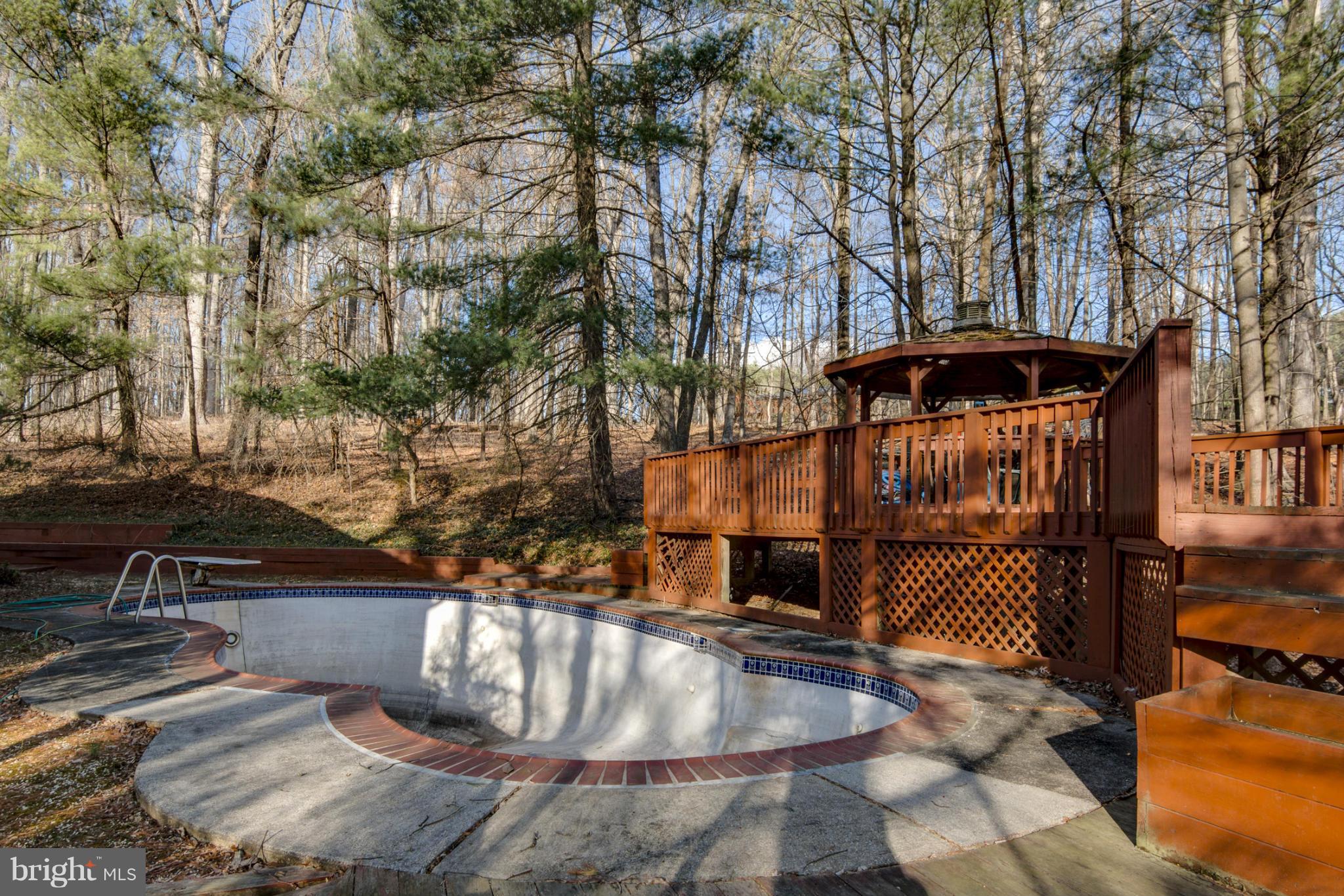 7183 Brooks Road Highland, MD 20777 - Photo 26 of 28 Exterior (Rear)