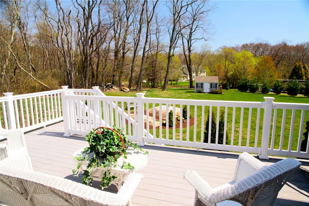 10 Winterberry Road Lincoln, RI 02865 - Photo 38 of 40 Gallery Image 38