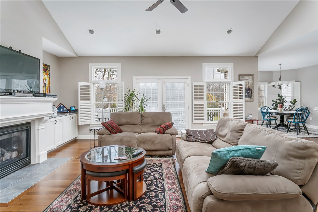 10 Winterberry Road Lincoln, RI 02865 - Photo 8 of 40 Gallery Image 8
