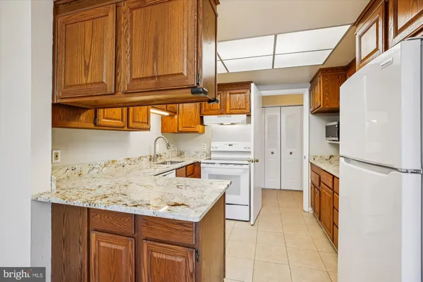 $2,000 | 3625 Gleneagles Drive, Unit 21A, Silver Spring, MD 20906