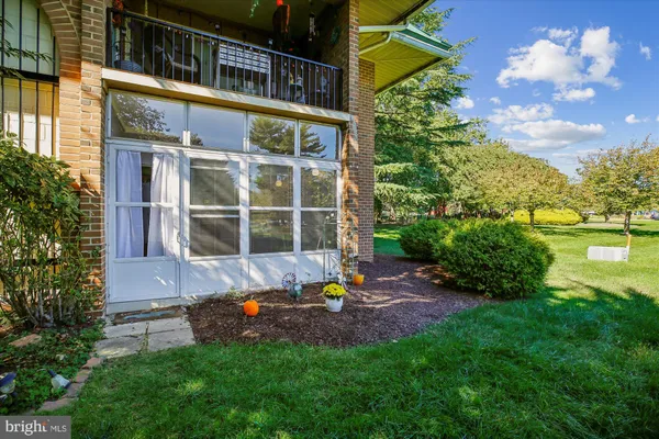 $2,000 | 3625 Gleneagles Drive, Unit 21A, Silver Spring, MD 20906