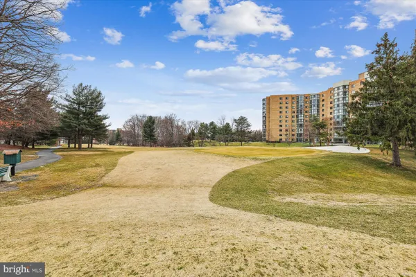 $2,000 | 3625 Gleneagles Drive, Unit 21A, Silver Spring, MD 20906