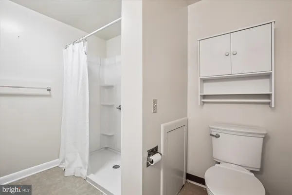 $2,000 | 3625 Gleneagles Drive, Unit 21A, Silver Spring, MD 20906