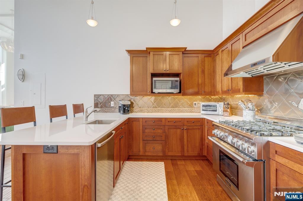 119 Walnut Street, Unit C0010 Montclair, NJ 07042 - Photo 14 of 41
