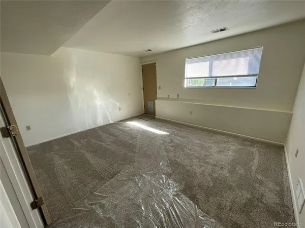 en empty room with window