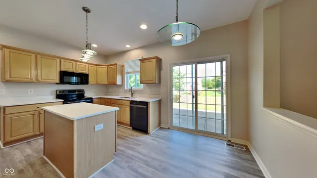 $424,900 | 12878 Ari Lane, Fishers, IN 46037