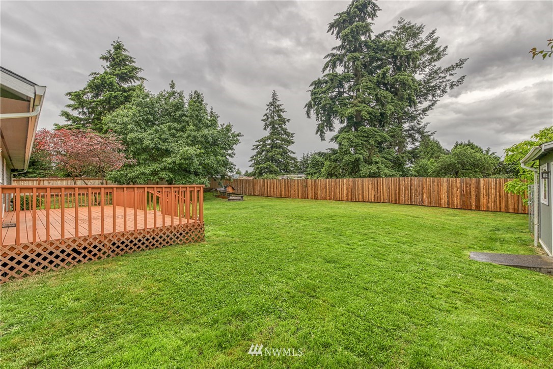 18212 Empire Street Southwest Rochester, WA 98579 - Photo 23 of 29 a view of a fence