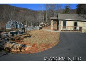 73 Vintage Road Candler, NC 28715 - Photo 9 of 10 Gallery Image 9