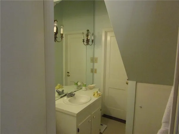 $275,500 | 221 East Garden Street, Goliad, TX 77963