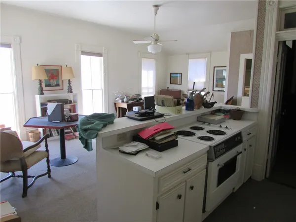 $275,500 | 221 East Garden Street, Goliad, TX 77963