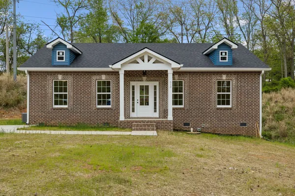 $319,900 | 613 Hill Road, Clarksville, TN 37040