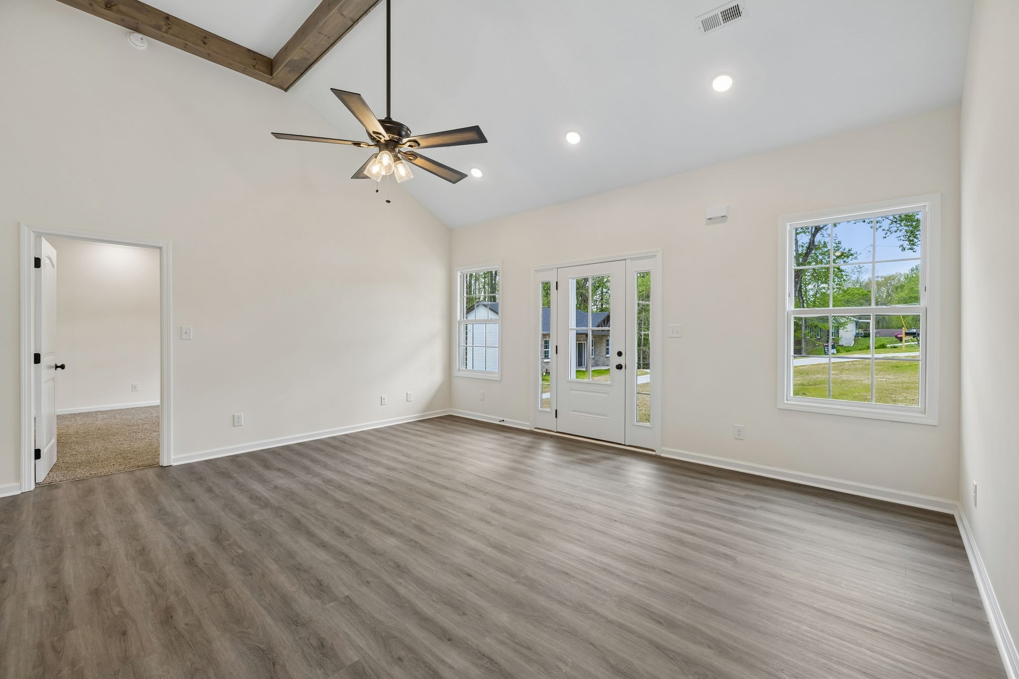 613 Hill Road Clarksville, TN 37040 - Photo 8 of 30