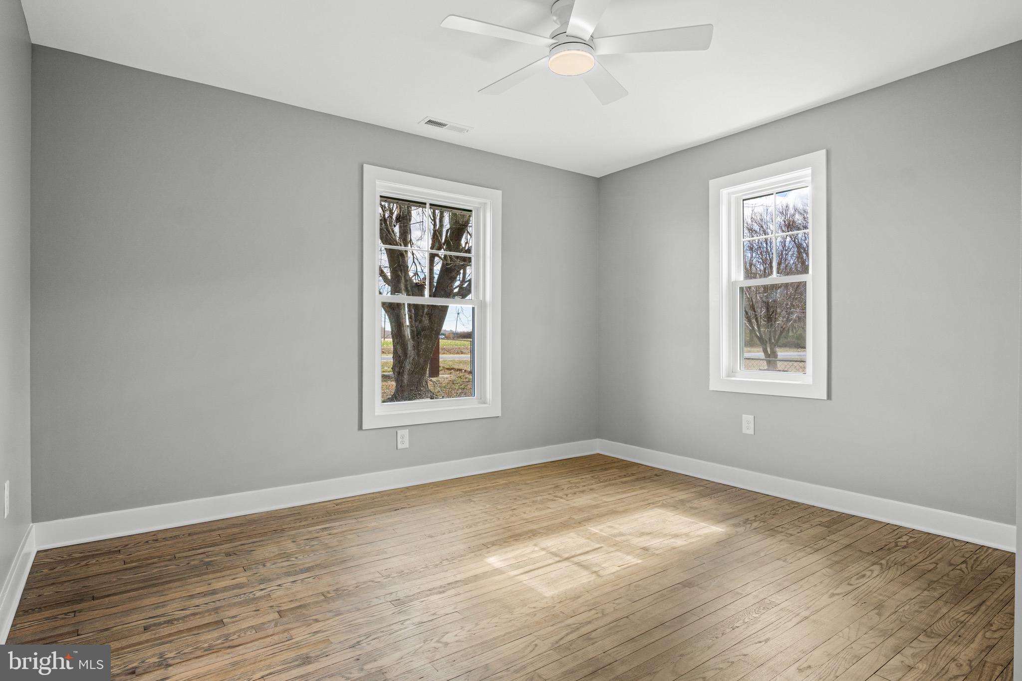 34648 Pepper Road Frankford, DE 19945 - Photo 17 of 38 Living room