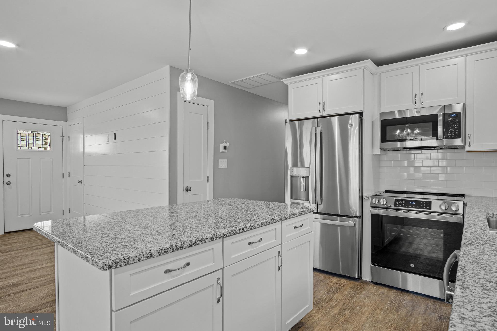 34648 Pepper Road Frankford, DE 19945 - Photo 4 of 38 Kitchen