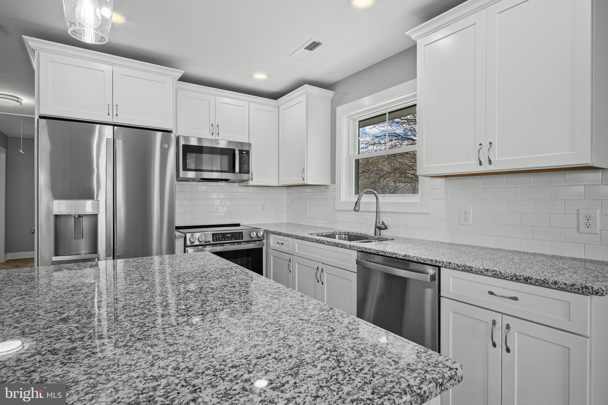 34648 Pepper Road Frankford, DE 19945 - Photo 8 of 38 Kitchen