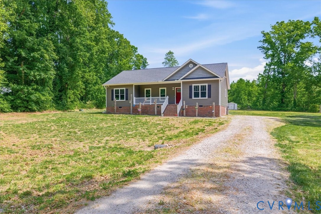 14919 Courthouse Road Dinwiddie, VA 23841 - Photo 2 of 31