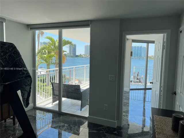 $4,000 | 18000 North Bay Road, Unit 204, Sunny Isles Beach, FL 33160