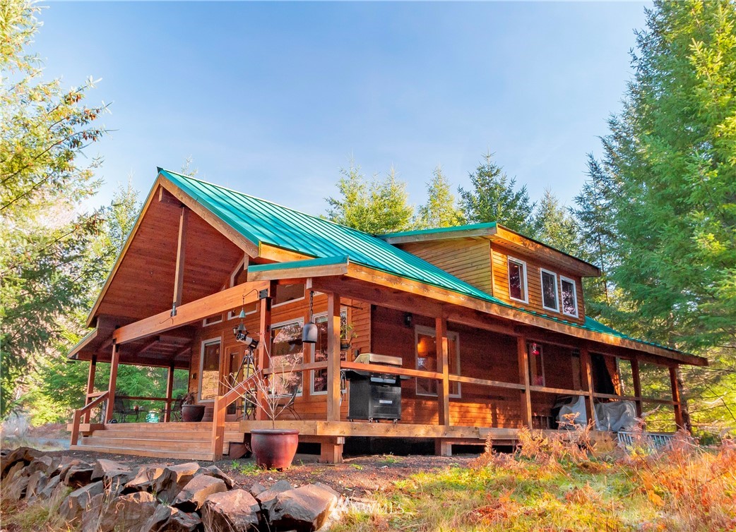 864 Cannon Road Packwood, WA 98361 - Photo 1 of 34 Gallery Image 1