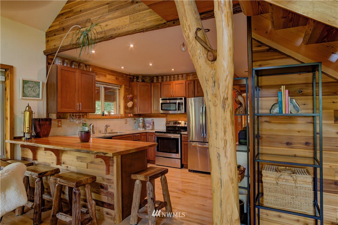 864 Cannon Road Packwood, WA 98361 - Photo 13 of 34 Gallery Image 13