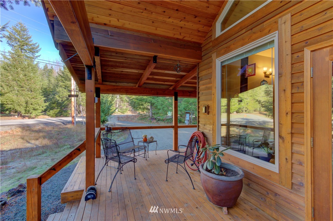 864 Cannon Road Packwood, WA 98361 - Photo 3 of 34 Gallery Image 3