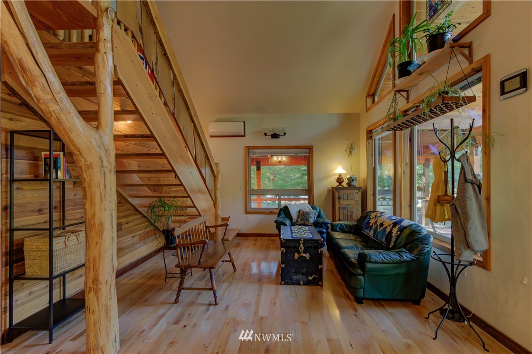 864 Cannon Road Packwood, WA 98361 - Photo 8 of 34 Gallery Image 8