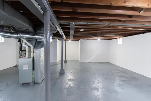 $324,900 | 7208 33rd Avenue, Kenosha, WI 53142