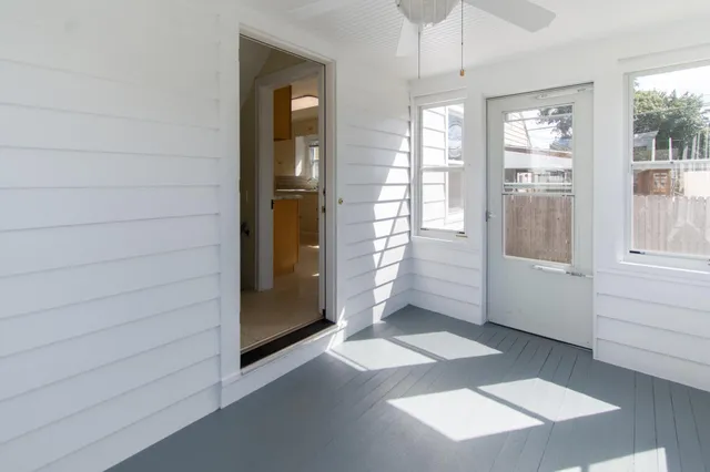 $324,900 | 7208 33rd Avenue, Kenosha, WI 53142