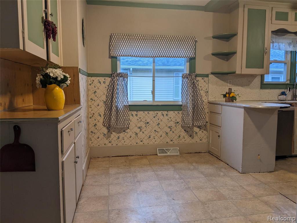 2755 Tatham Road Bridgeport, MI 48601 - Photo 14 of 29 Gallery Image 14