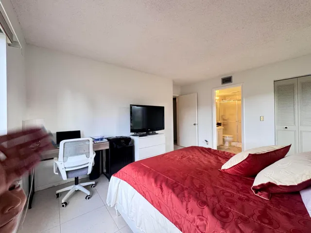 $2,100 | 3676 Alder Drive, Unit E1, West Palm Beach, FL 33417