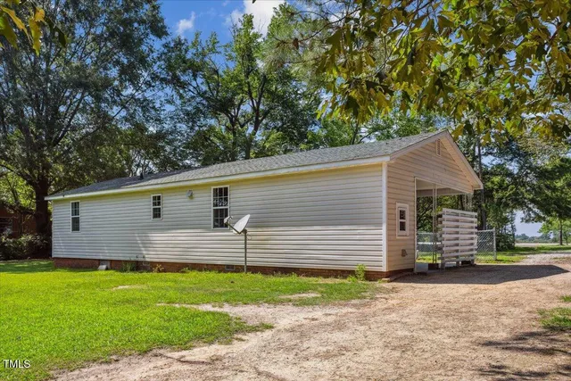 $190,000 | 1031 Old US Highway 421, Lillington, NC 27546