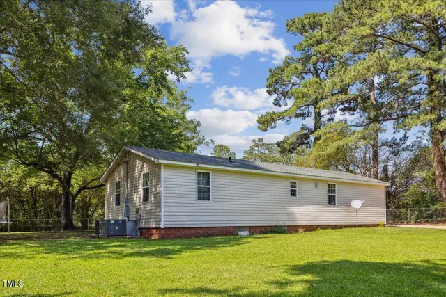 $190,000 | 1031 Old US Highway 421, Lillington, NC 27546