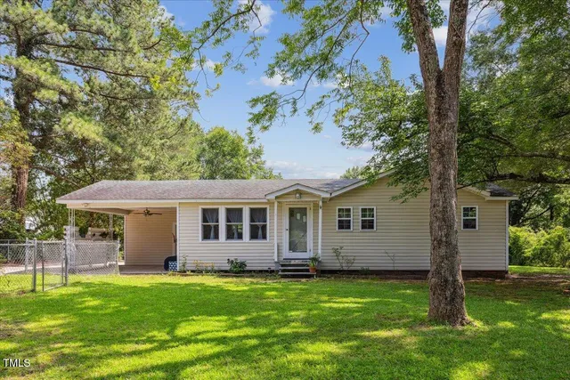 $190,000 | 1031 Old US Highway 421, Lillington, NC 27546