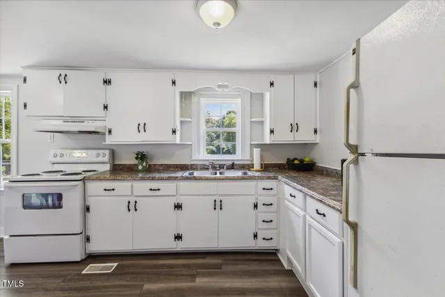 $190,000 | 1031 Old US Highway 421, Lillington, NC 27546